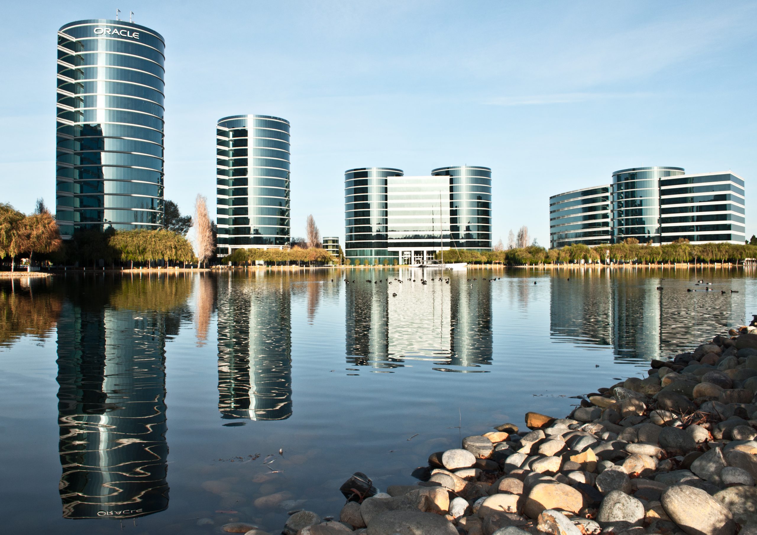 Oracle former HQ Wikimedia Commons free_Redwood City California