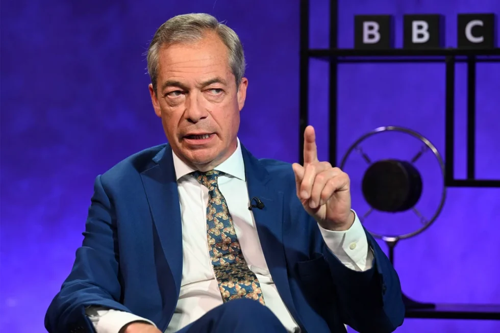 Nigel Farage contro la BBC