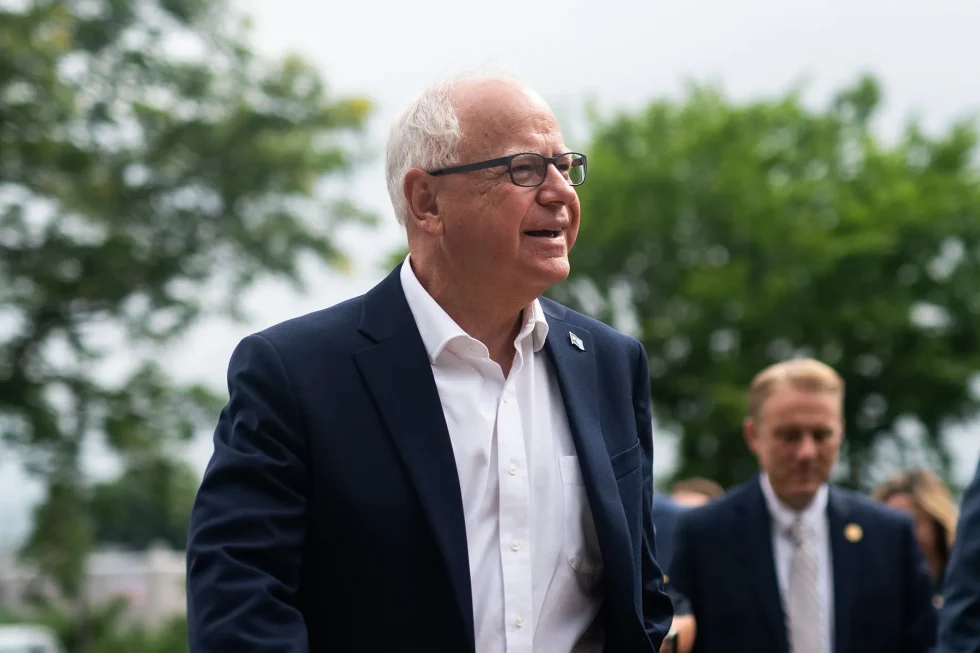 Tim Walz candidato vicepresidente dem